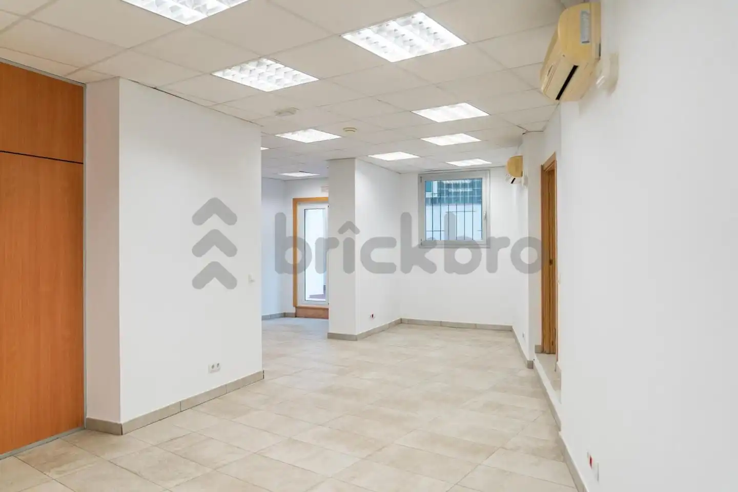 Local comercial en venda a calle de Torras i Bages, imagen 24