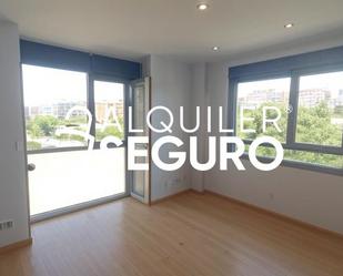 Bedroom of Flat to rent in  Madrid Capital  with Air Conditioner, Heating and Storage room