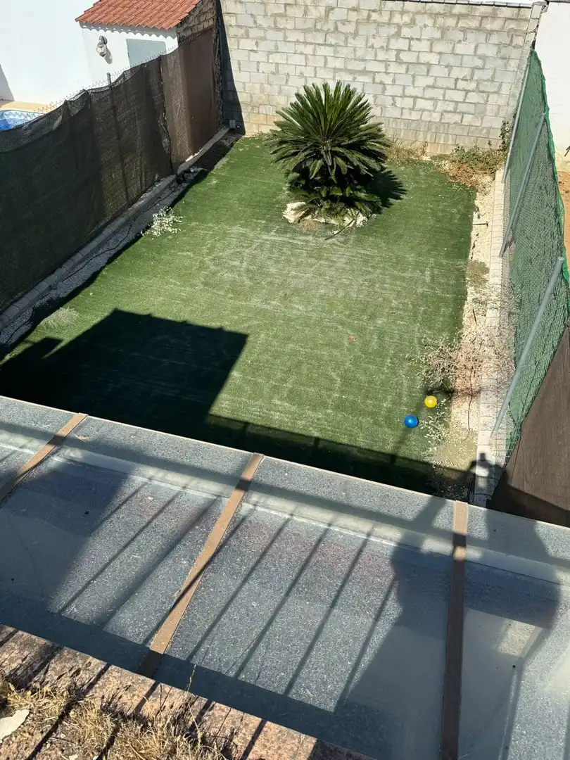 Adossat en venda a Huévar del Aljarafe, imagen 2