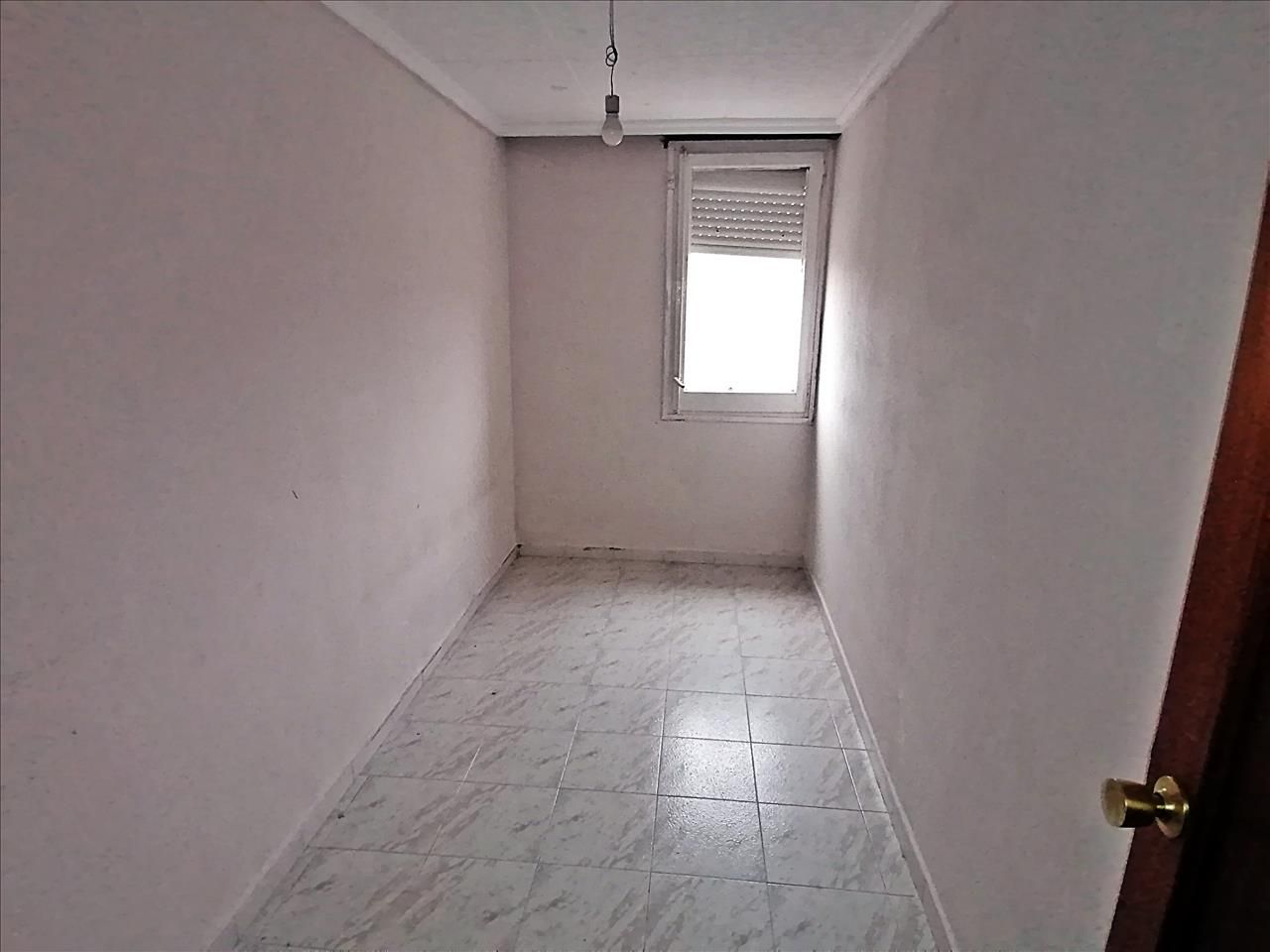 Bedroom of Flat for sale in Sabadell