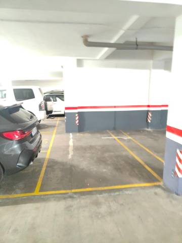 Garaje en Venta en Calle MIQUEL ANGEL en Sants-Badal