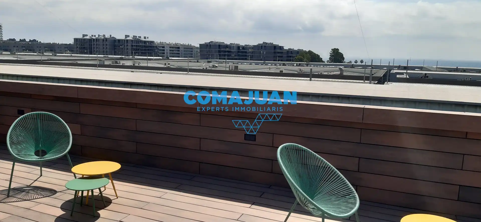 Terrasse von Büro zur Miete in Badalona mit Klimaanlage