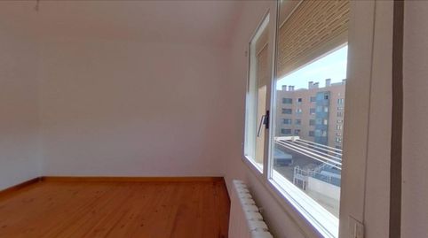 Foto 4 de Piso en venta en Calle Santa Engracia, Buztintxuri, Pamplona / Iruña