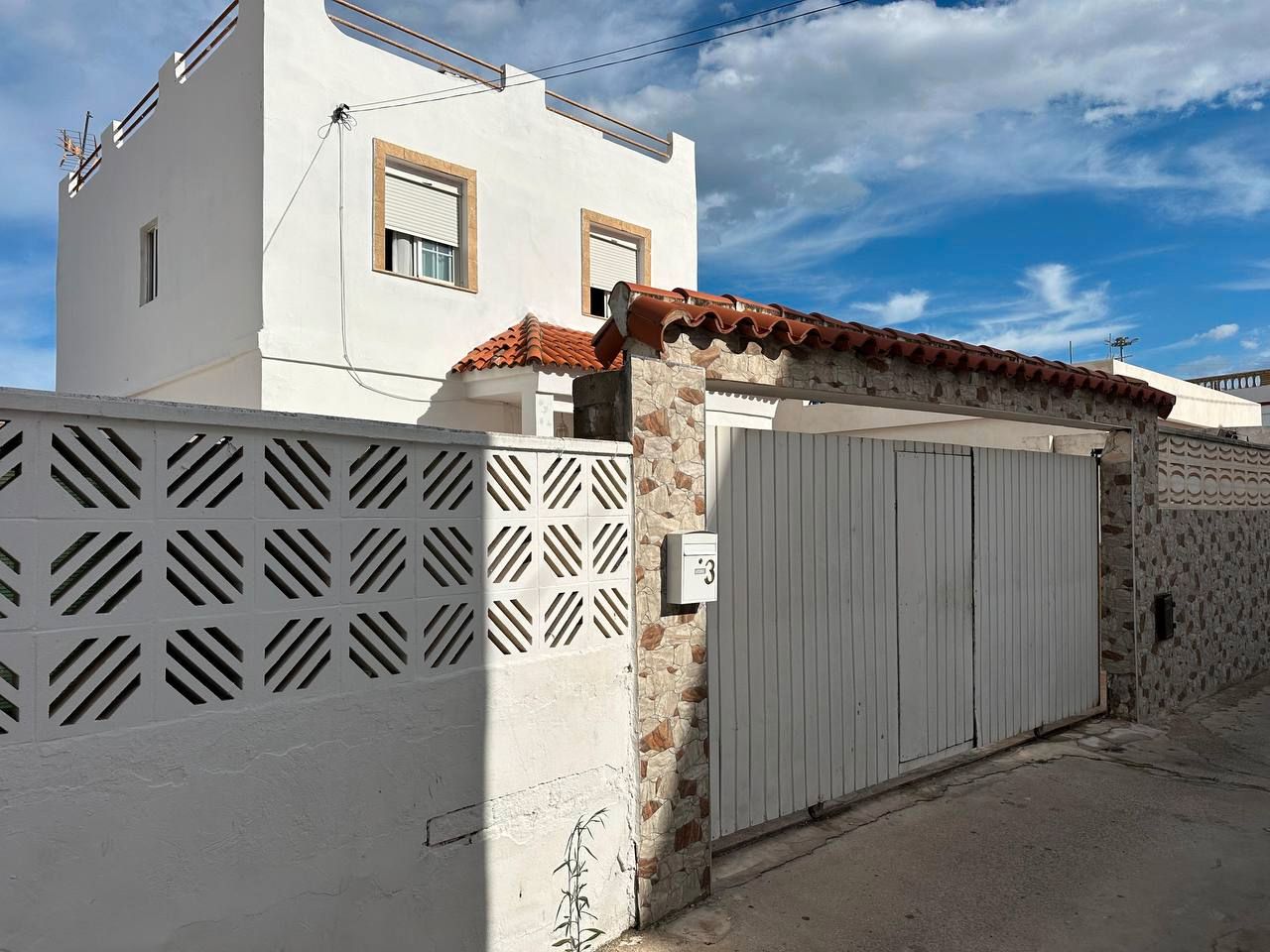 House or chalet for sale in Carrer Canoa, Grau de Gandia - Venecia - Marenys de Rafalcaid