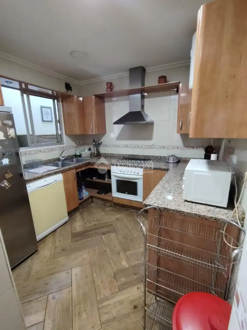 Cocina de Casa o chalet en venta en Sevilla con Aire acondicionado y Terraza
