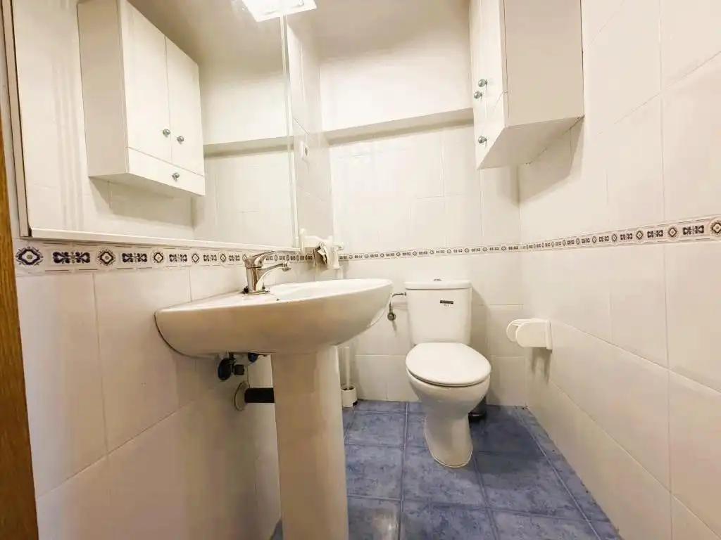 Bathroom of Detached homes for sale in Málaga  with Air Conditioner, Private garden and Terrace
