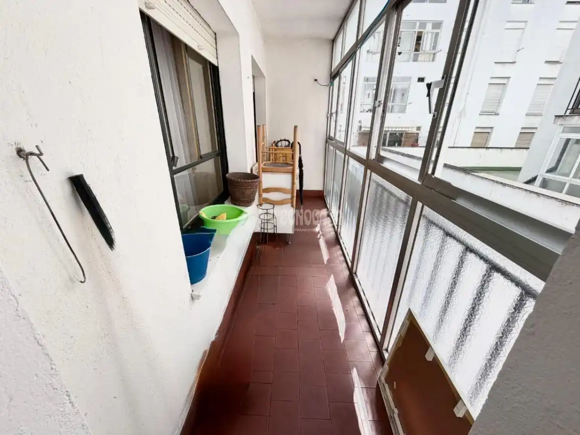 Terrassa de Pis en venda en León Capital  amb Calefacció, Parquet i Terrassa