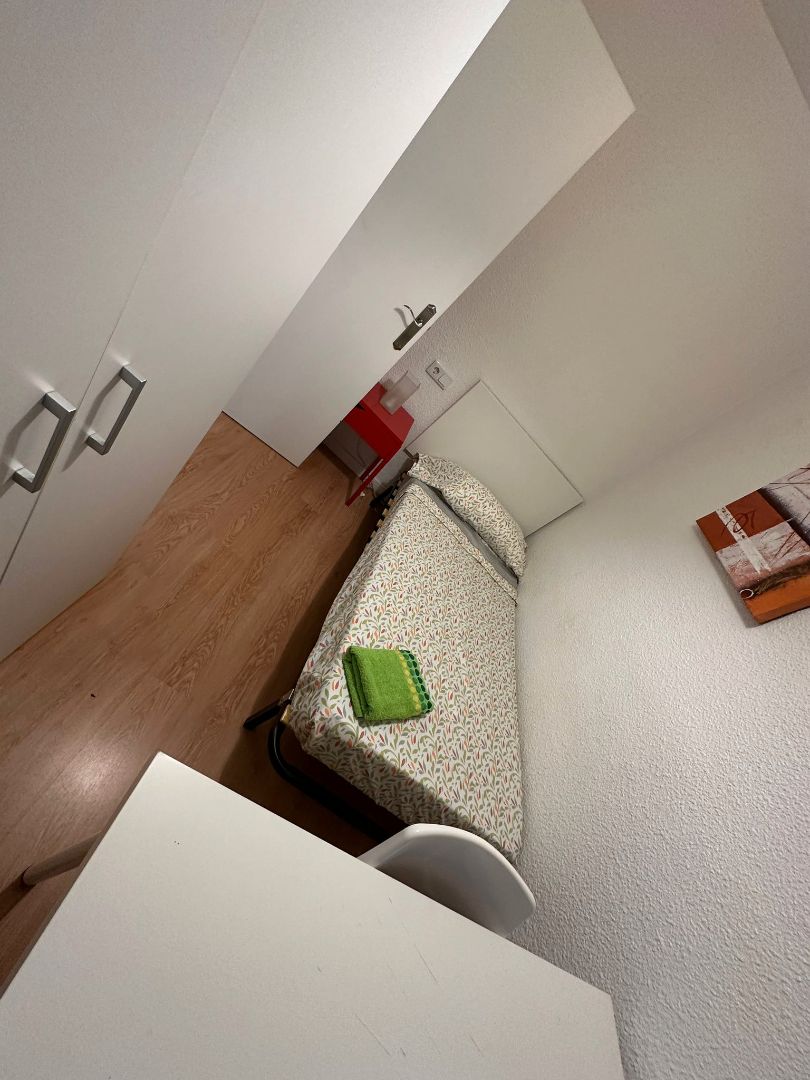 Bedroom of Apartment to share in  Murcia Capital  with Air Conditioner, Furnished and Oven