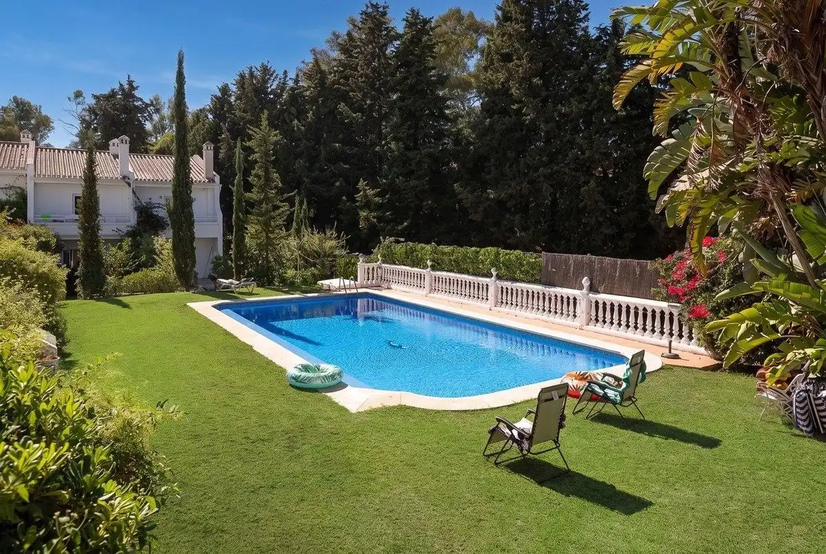Reihenhaus mit Pool zum Verkauf in Urb. Villas en Artola Golf, imagen 20