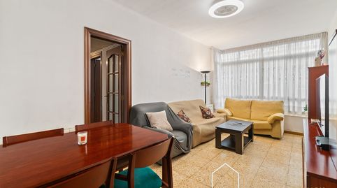 Foto 4 de Piso en venta en Carrer de Serrano, Vilapicina i la Torre Llobeta, Barcelona Capital