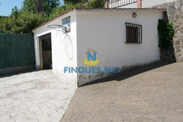 Exterior view of Houses for sale in Massanes