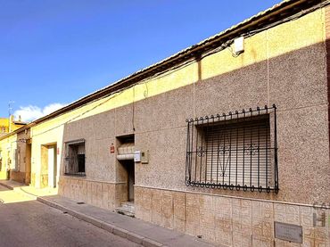 Reihenhaus zum Verkauf in Calle Almazara 32