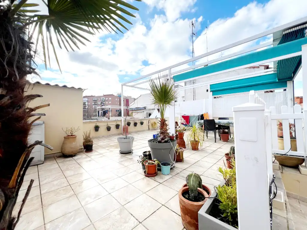 Terraza de Ático en venta en Alcalá de Henares con Aire acondicionado, Calefacción y Terraza
