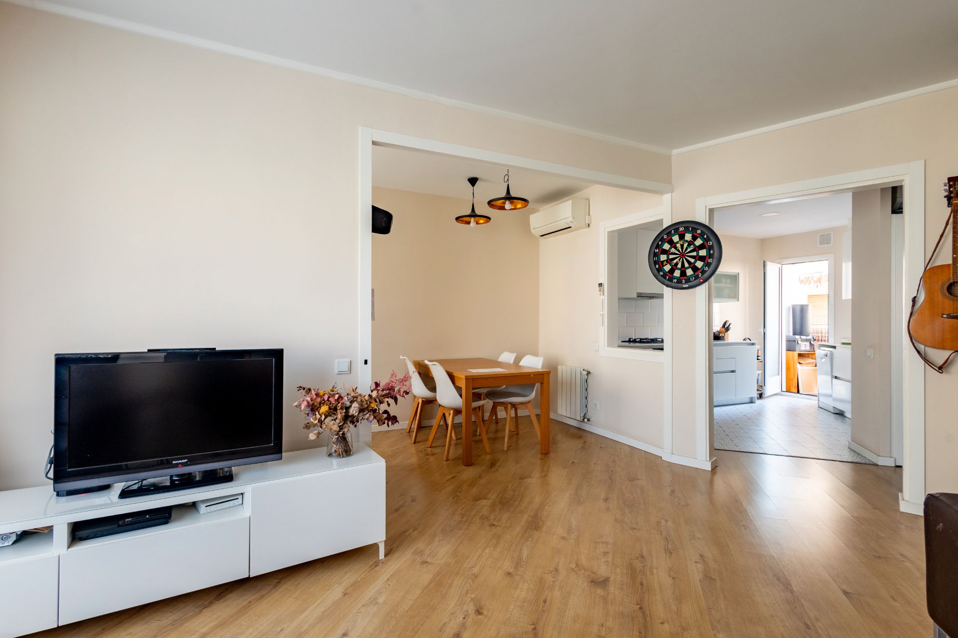 Sala d'estar de Pis en venda en  Barcelona Capital amb Aire condicionat, Calefacció i Parquet