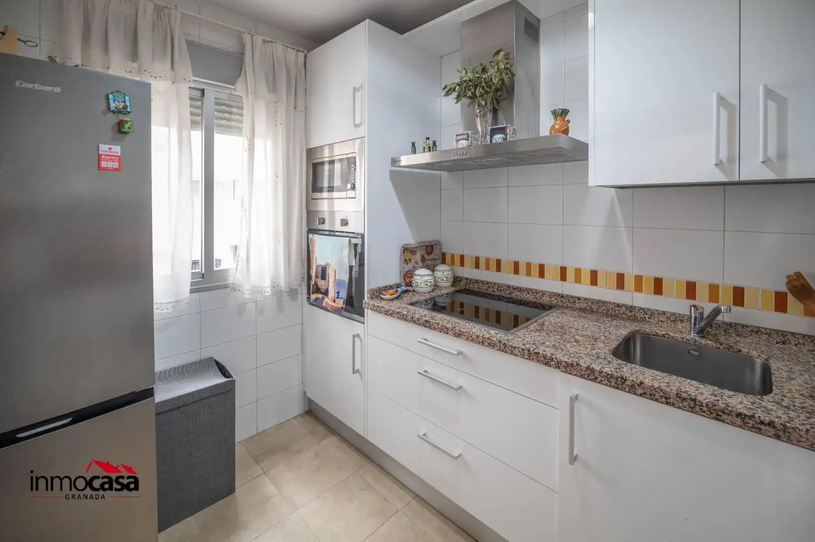 Cocina de Piso en venta en Granada
