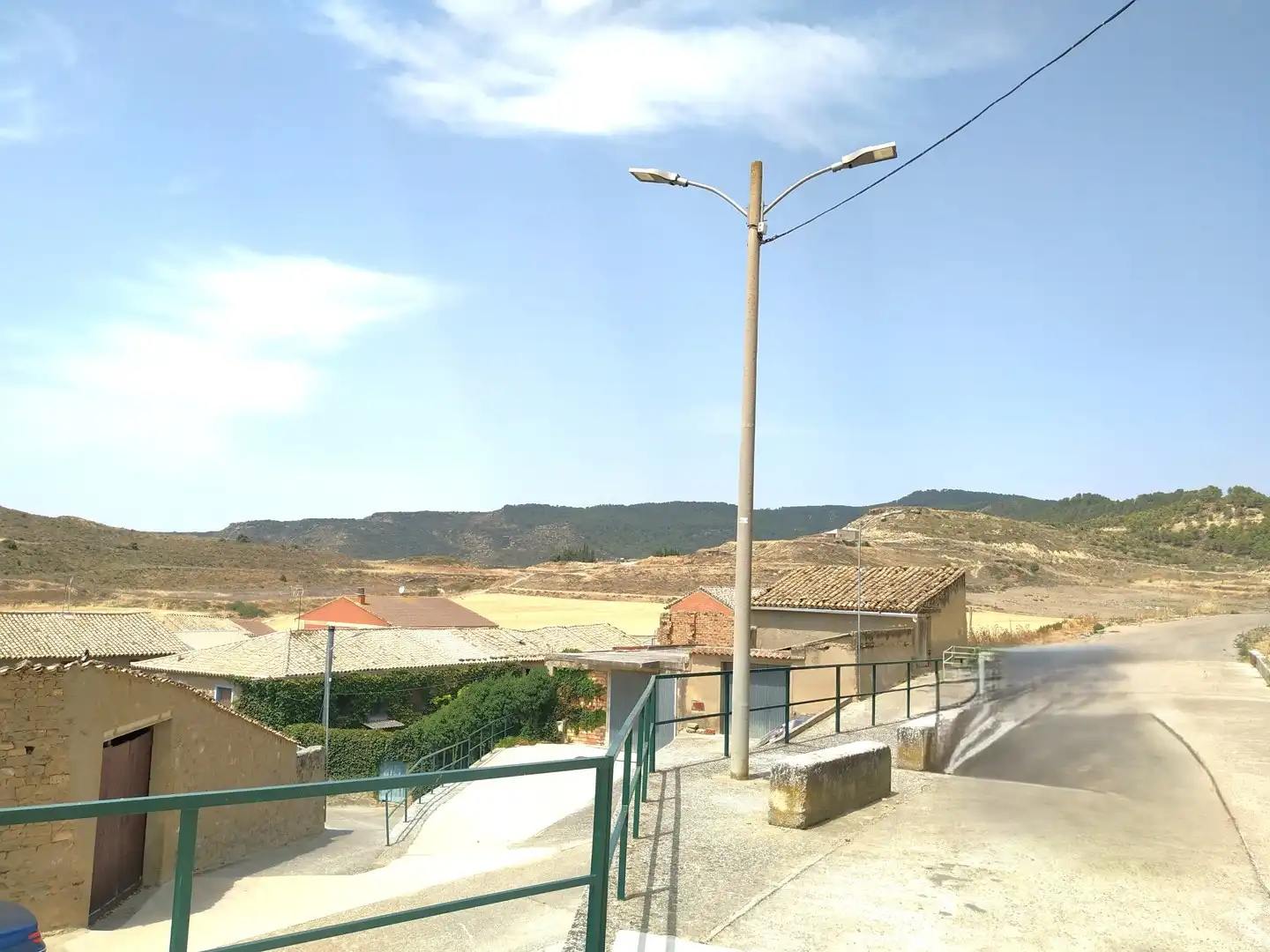 Vista exterior de Casa o xalet en venda en Luna