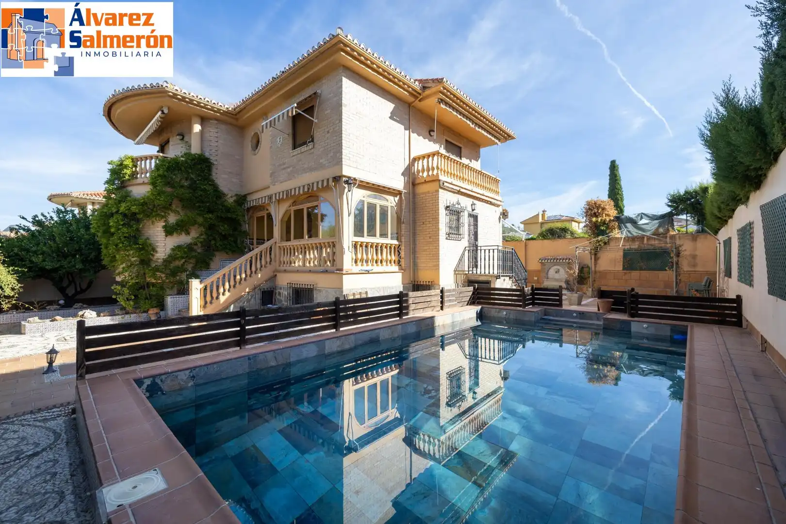 Villa avec terrasse à vendre à Calle VIÑEDOS LOS