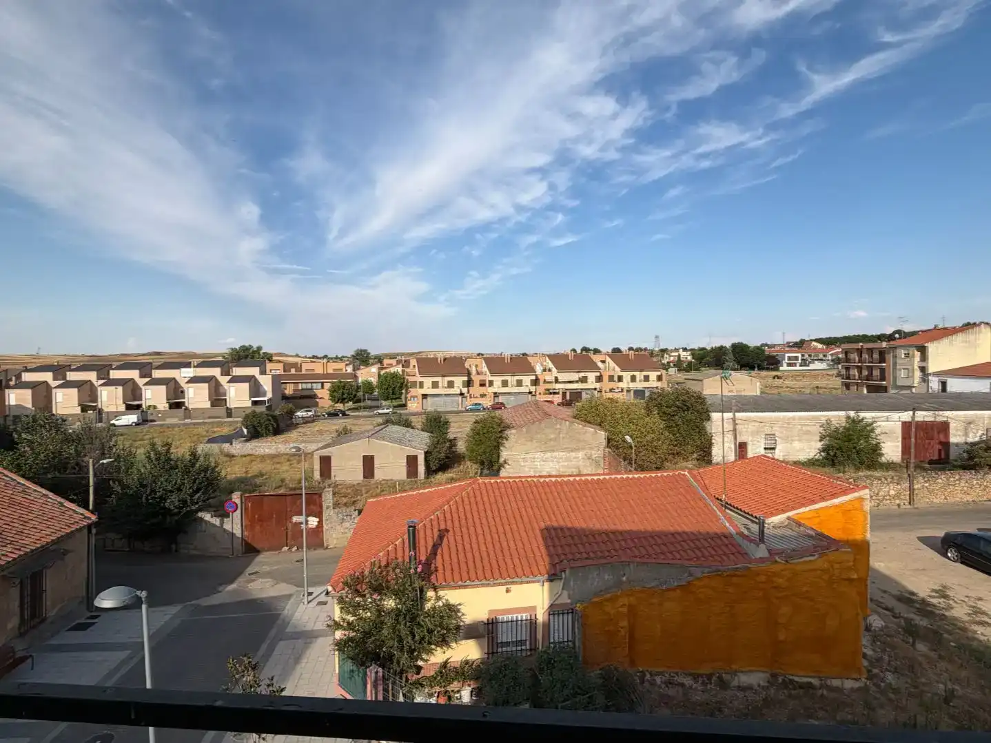 Vista exterior de Piso en venta en Villamayor con Balcón