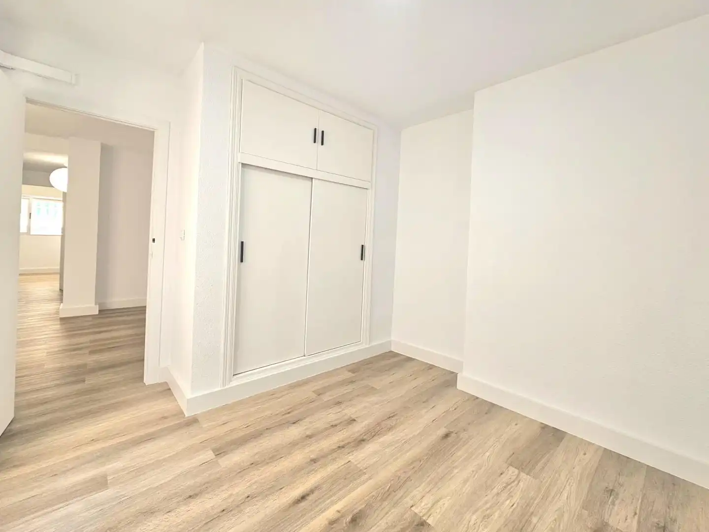 Habitación de Apartamento en venta en Torrevieja con Aire acondicionado