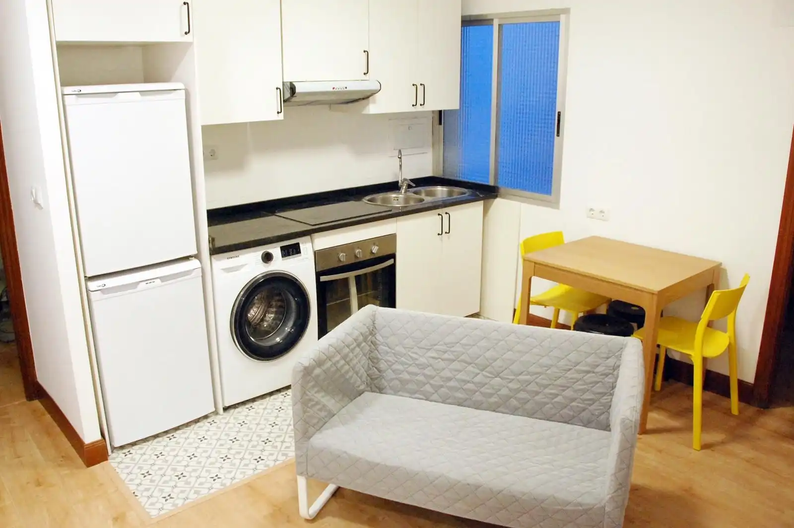 Küche von Wohnung zur Miete in Bilbao  mit Heizung, Parkett und Möbliert