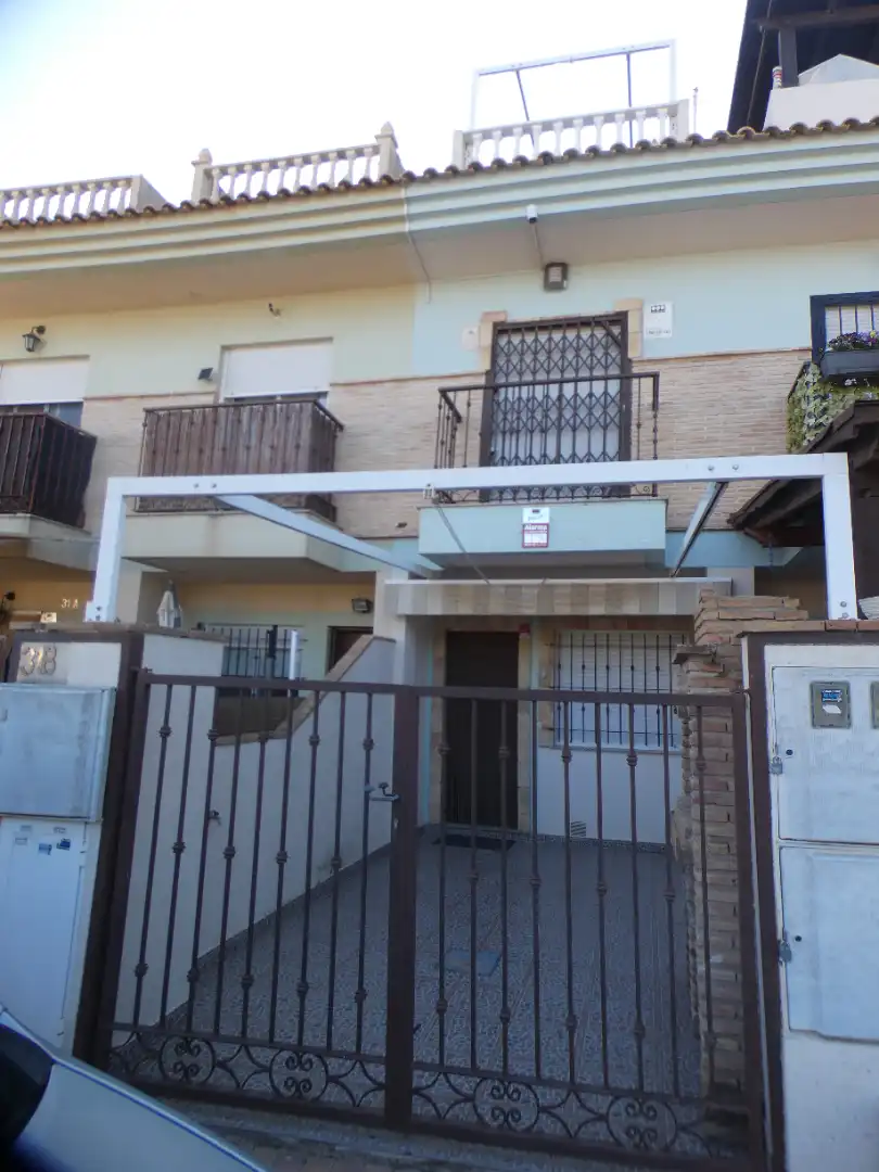 Reihenhaus mit Terrasse zum Verkauf in Los Peñascos - El Salero - Los Imbernones, imagen 9