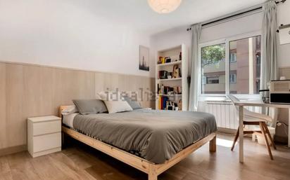 Bedroom of Flat to rent in  Barcelona Capital  with Air Conditioner, Heating and Parquet flooring