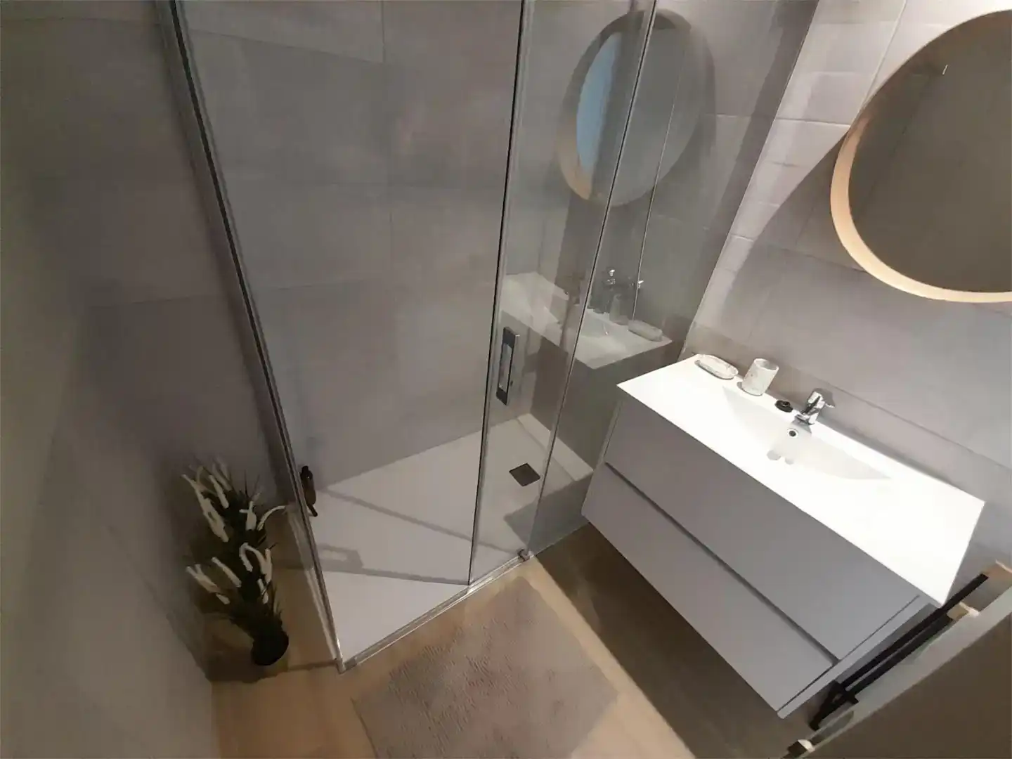 Badezimmer von Wohnung zum Verkauf in La Oliva mit Privatgarten, Parkett und Abstellraum
