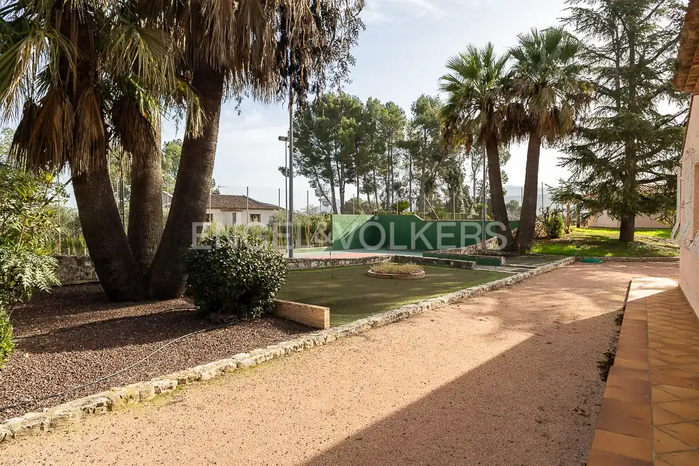 Vista exterior de Casa o xalet en venda en Ontinyent amb Calefacció, Jardí privat i Terrassa