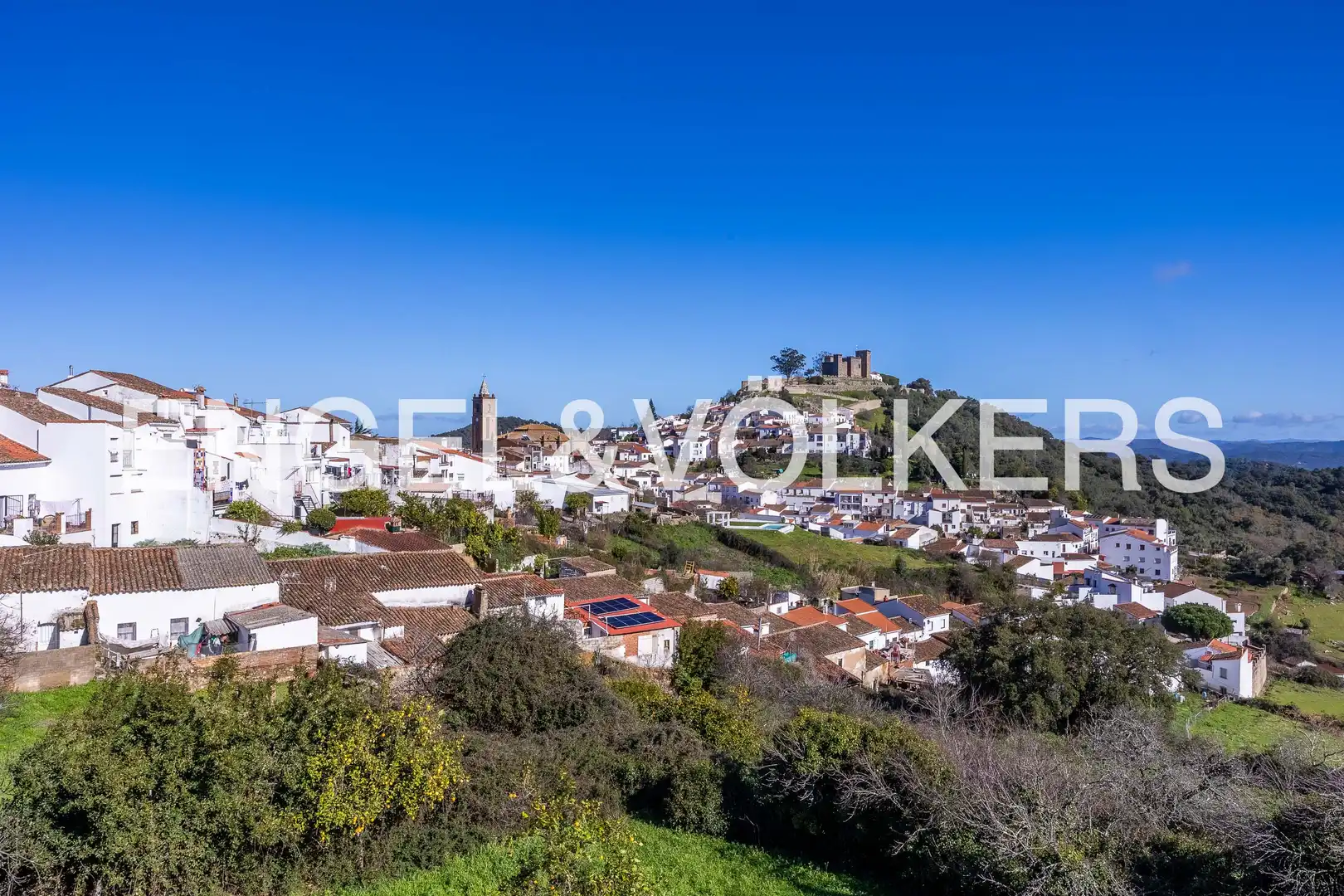 Vista exterior de Casa o xalet en venda en Cortegana amb Calefacció, Jardí privat i Terrassa