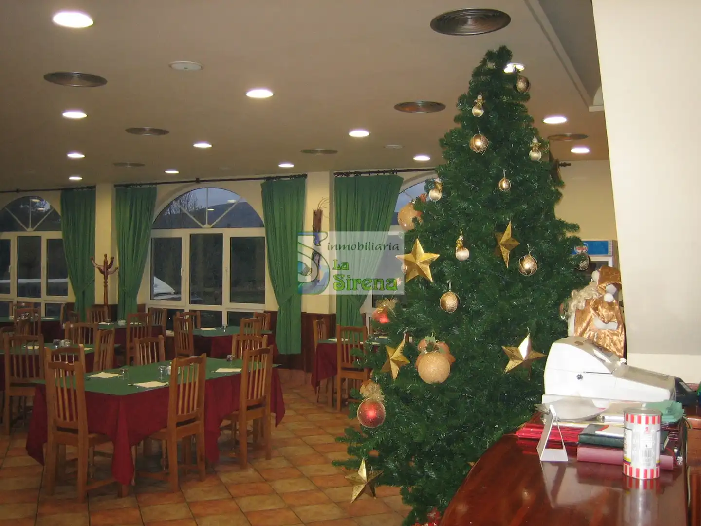 Commercial properties for sale in Castro-Urdiales  with Air Conditioner, Heating and Terrace
