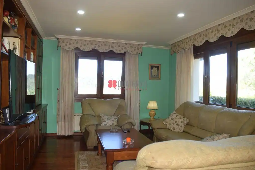 Casa o xalet en venda a Chantada, A Baña