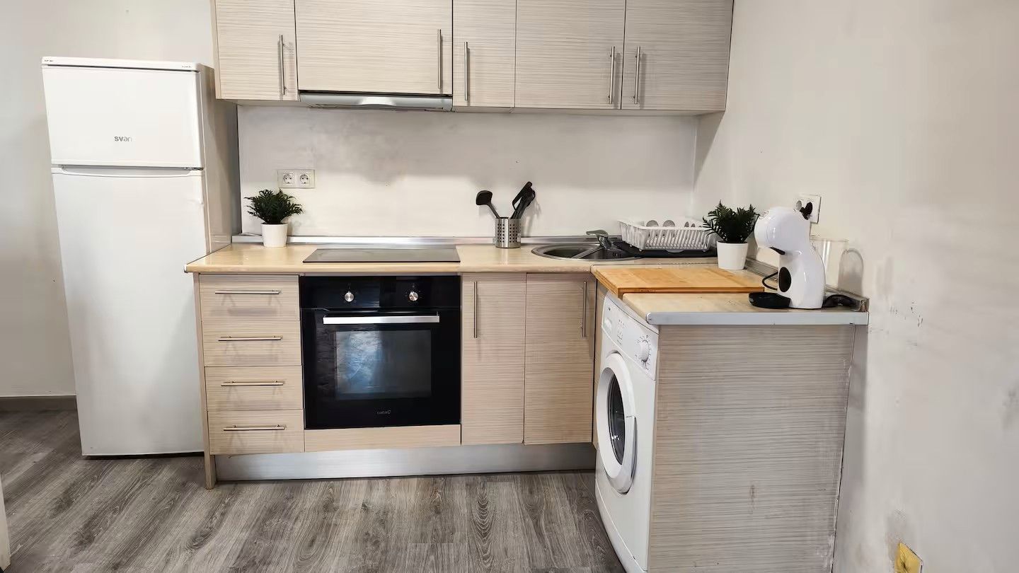 Kitchen of Flat to rent in  Lleida Capital  with Air Conditioner, Heating and Furnished