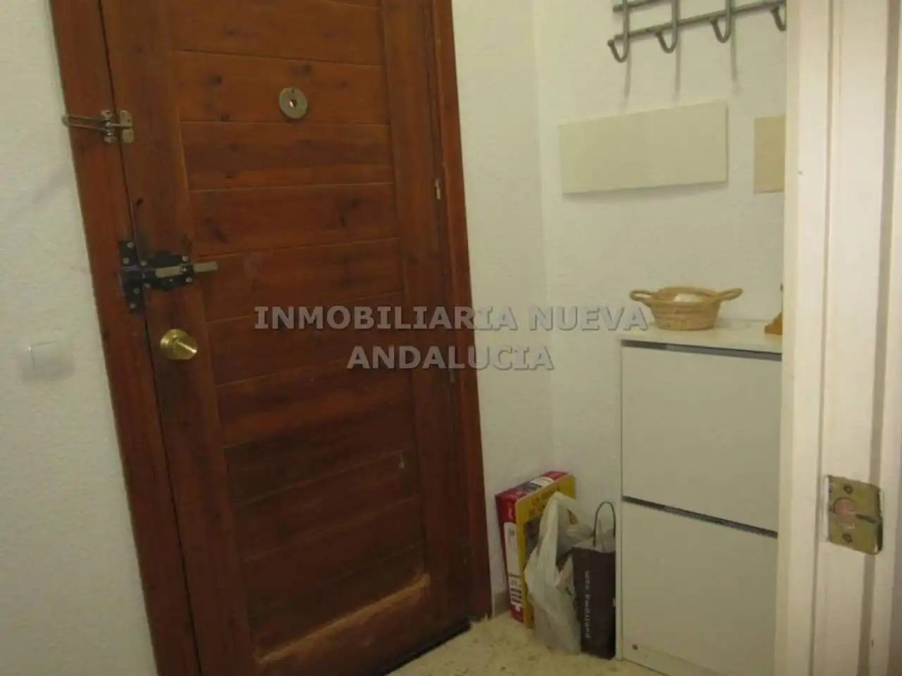 Wohnung zur Miete in Almería mit Klimaanlage, Terrasse und Möbliert