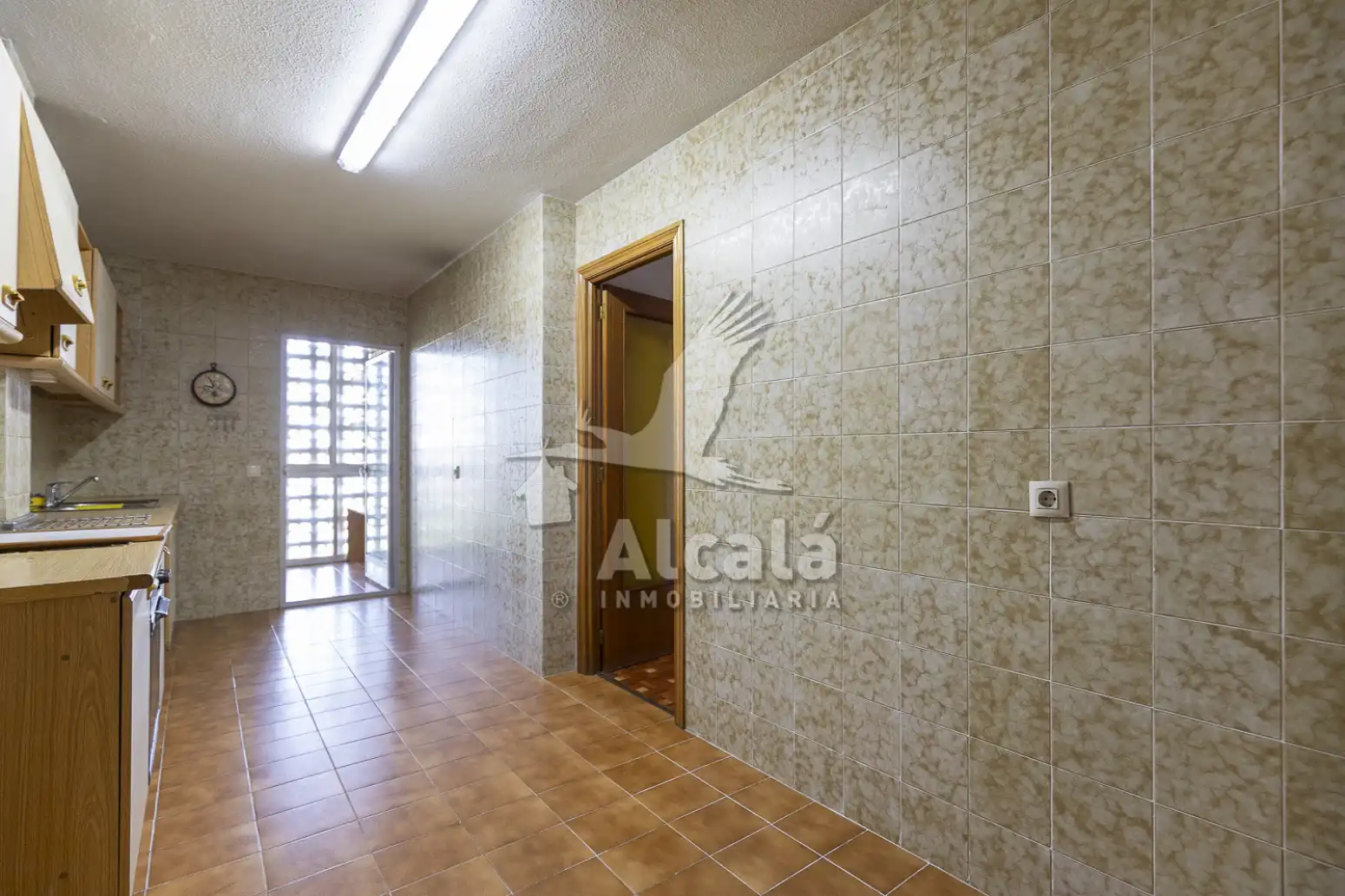 Piso en venta en Alcalá de Henares con Calefacción, Parquet y Terraza