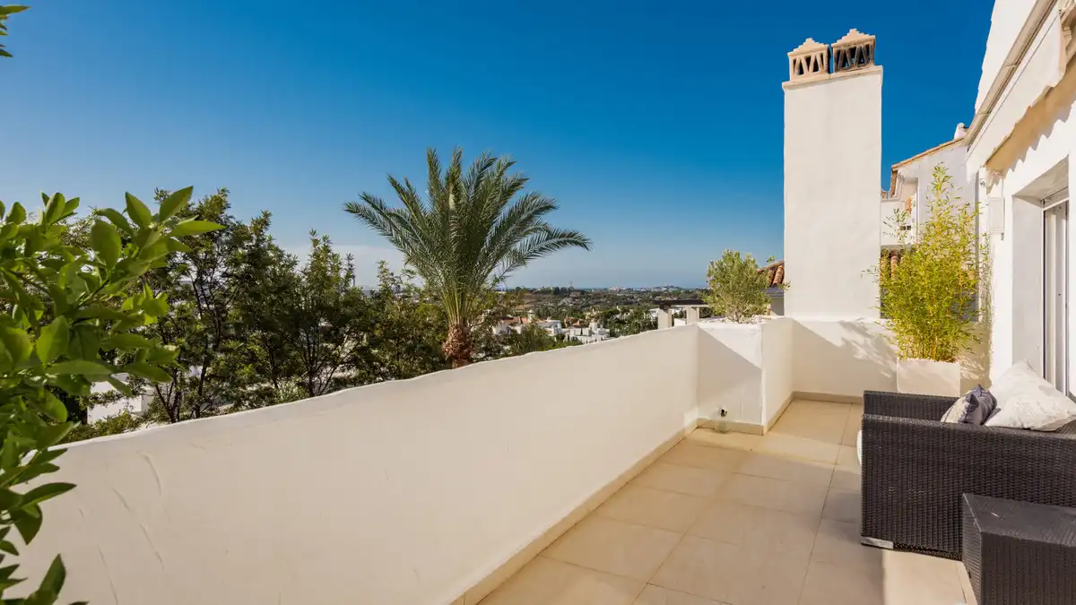 Penthouse with pool for sale in Nueva Andalucía, imagen 25