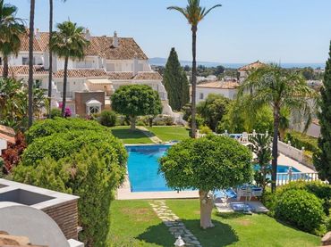 Adosado en venta en Estepona Pueblo