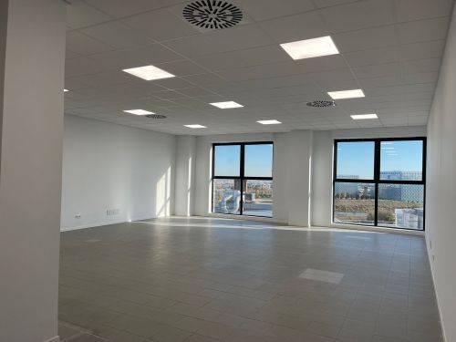 Oficina en Alquiler en Calle de María Tubau en Las Tablas