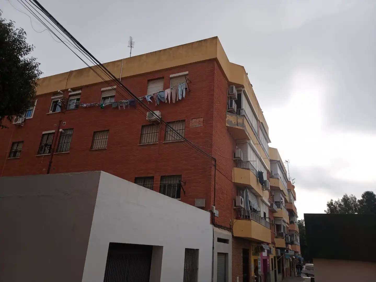Vista exterior de Pis en venda en Alcalá de Guadaira