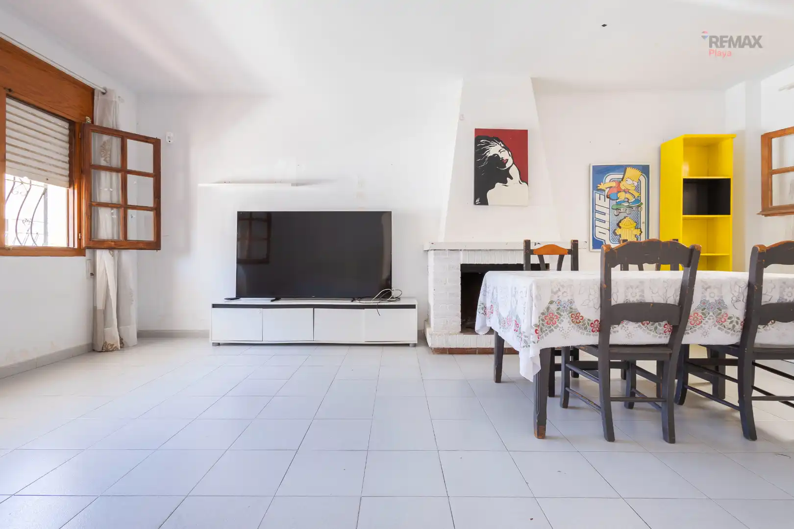 Sala de estar de Casa adosada en venta en Garrucha con Aire acondicionado, Terraza y Balcón