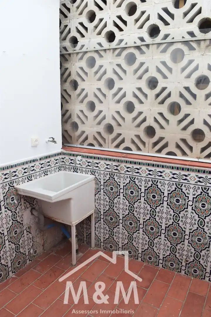 Bathroom of Houses for rent in Castelldefels  with Terrace