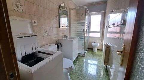 Foto 4 de Piso en venta en Calle Guipúzcoa, 26, Pumarín, Gijón