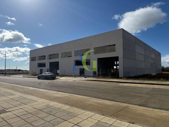 Nave industrial en Alquiler en POLIGONO INDUSTRIAL DE VILLADANGOS en Villadangos del Páramo