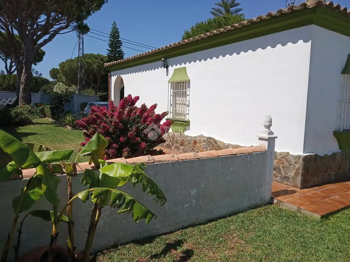 Jardí de Casa o xalet en venda en Chiclana de la Frontera