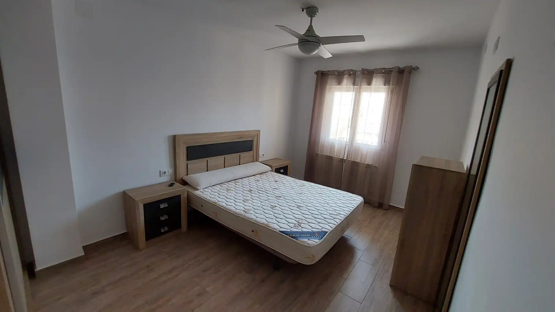 Bedroom of Flat for rent in Plasencia  with Air Conditioner, Heating and Furnished
