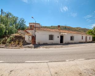Exterior view of Single-family semi-detached for sale in Viñuela