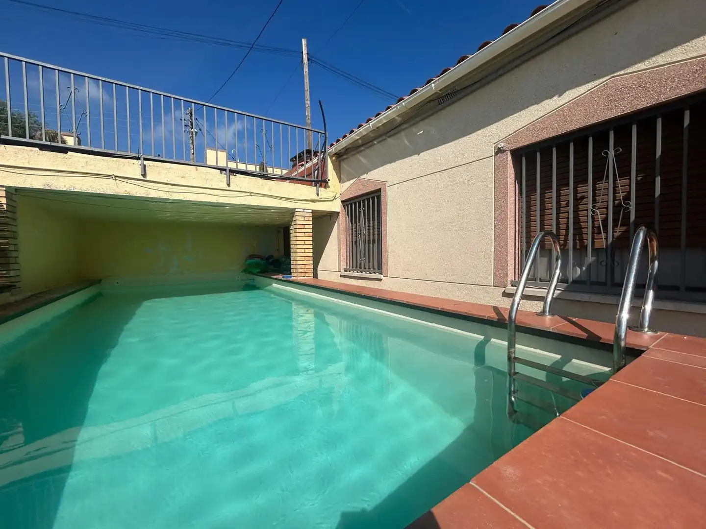 Piscina de Casa o chalet en venta en Piera con Aire acondicionado, Calefacción y Jardín privado