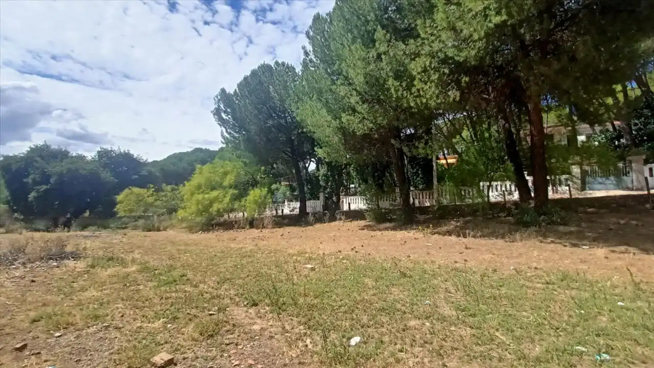 Residencial en venda a Cm Campamento, Cerro Muriano