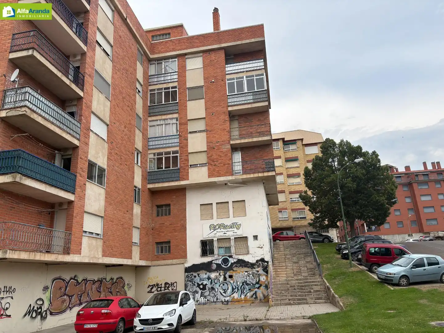 Außenansicht von Wohnung zum Verkauf in Aranda de Duero mit Heizung, Terrasse und Möbliert
