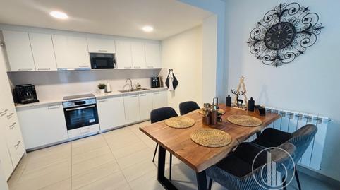 Foto 4 de Pis en venda a  Alba Rosa, 20, Olot, Girona