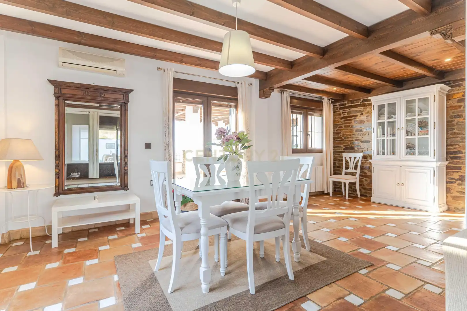 Comedor de Casa o chalet en venta en La Zubia con Aire acondicionado, Jardín privado y Trastero